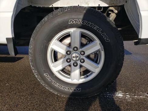 Used 2023 Ford F150 XLT w/ Equipment Group 301A Mid image 26