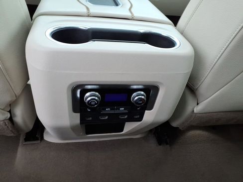 Used 2021 GMC Yukon Denali w/ Denali Premium Package image 23