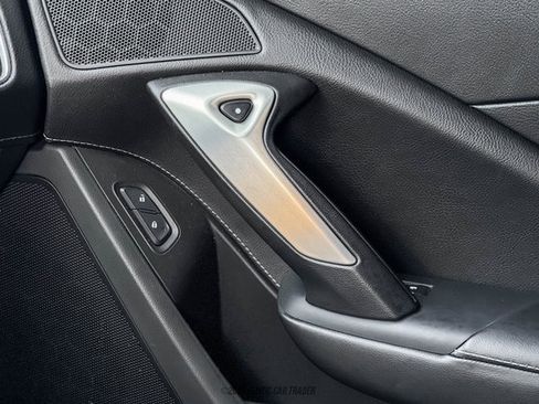 Used 2019 Chevrolet Corvette Z06 RWD image 32