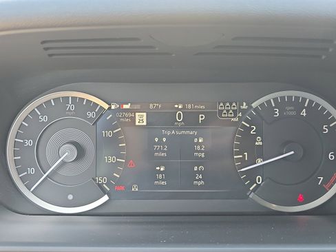 Used 2023 Land Rover Discovery S R-Dynamic image 27