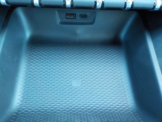 New 2026 GMC Terrain AT4 w/ Technology Package II AWD/4WD image 39