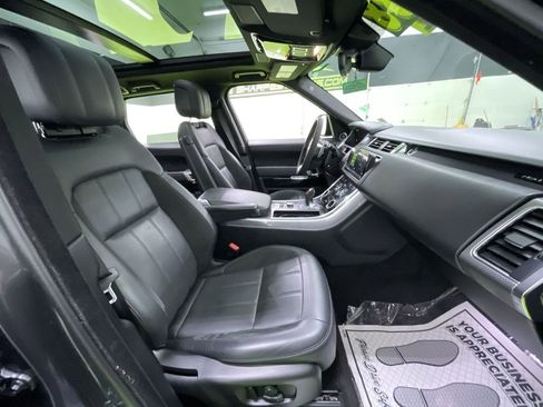 Used 2022 Land Rover Range Rover Sport HST image 29