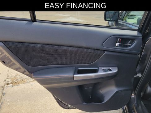 Used 2016 Subaru Crosstrek 2.0i Premium image 12