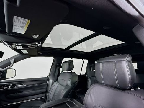 New 2026 Jeep Grand Wagoneer Summit AWD/4WD image 23