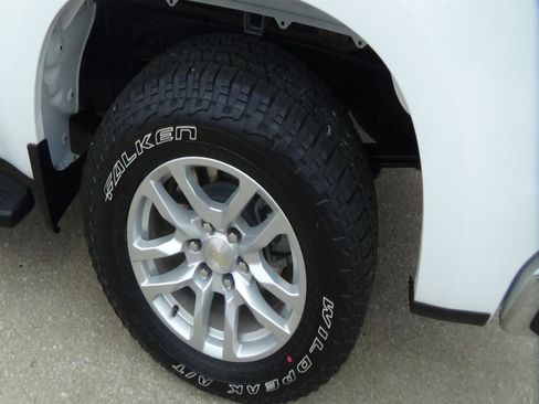 Used 2023 Chevrolet Silverado 1500 W/T w/ WT Value Package image 9