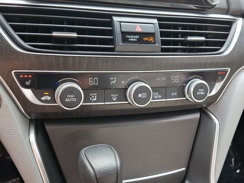 Certified 2020 Honda Accord EX image 15