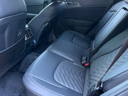 Certified 2026 Kia Sportage X-Line AWD/4WD image 12