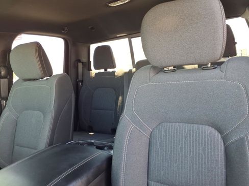 Used 2019 RAM 1500 Big Horn RWD image 23