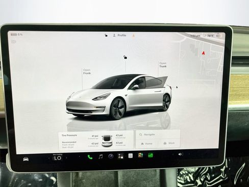 Used 2023 Tesla Model 3 Standard Range RWD image 17