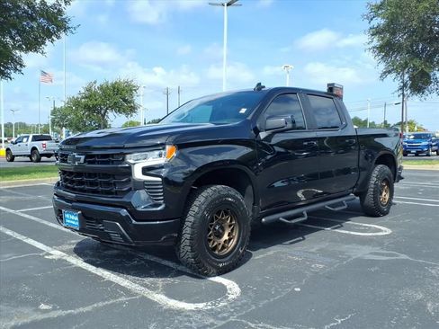 Used 2025 Chevrolet Silverado 1500 RST RWD image 11