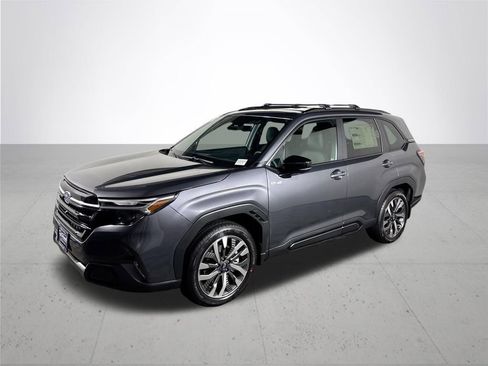 New 2026 Subaru Forester Touring image 2