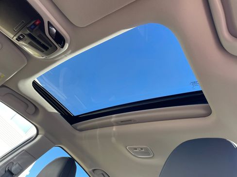 Certified 2025 Subaru Legacy Sport image 4