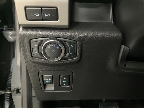 Used 2018 Ford F150 Lariat w/ Equipment Group 502A Luxury image 46