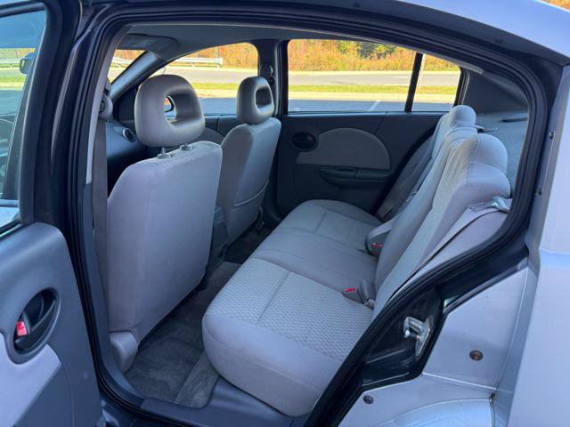 Used 2005 Saturn ION Level 2 w/ Power Pkg FWD image 14