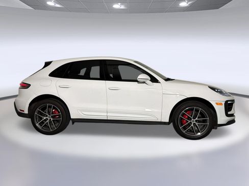 Used 2023 Porsche Macan S AWD/4WD image 8