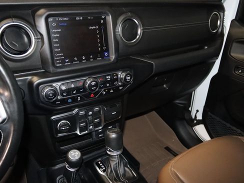 Used 2021 Jeep Wrangler Unlimited Sahara w/ Dual Top Group AWD/4WD image 58