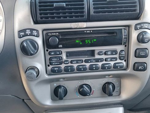 Used 2001 Ford Explorer Sport AWD/4WD image 10