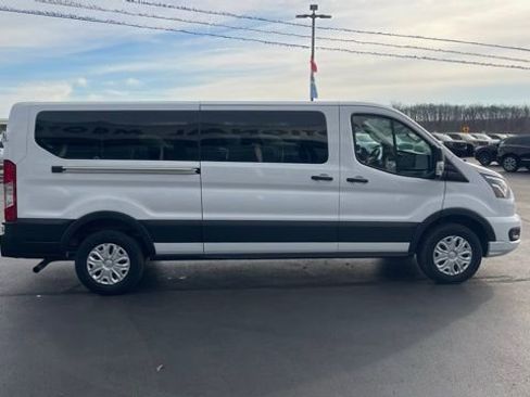 Used 2023 Ford Transit 350 XLT image 7