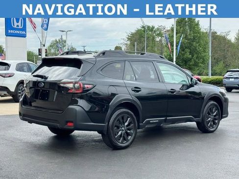 Used 2023 Subaru Outback Onyx Edition AWD/4WD image 3
