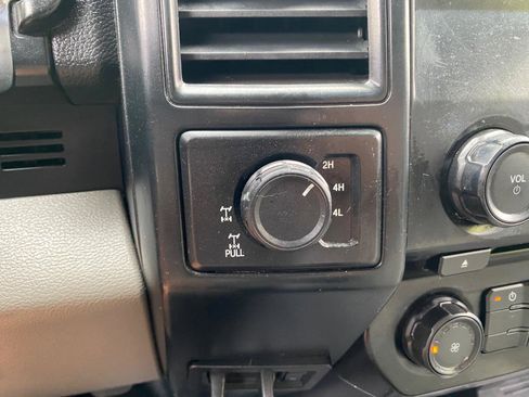 Used 2015 Ford F150 XL w/ Equipment Group 101A Mid AWD/4WD image 58