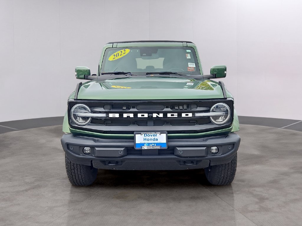Used 2022 Ford Bronco Outer Banks AWD/4WD image 2