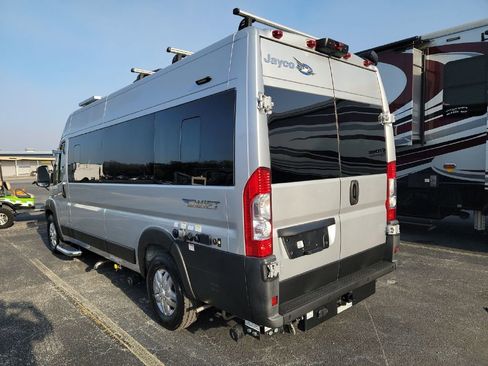 Used 2021 RAM ProMaster 3500 w/ Convenience Group FWD image 4