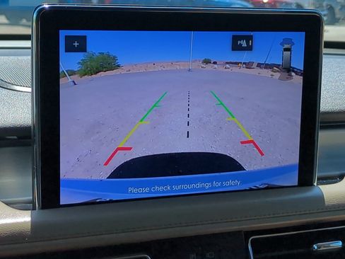 Used 2023 Lincoln Aviator AWD w/ Class IV Trailer Tow Package image 23
