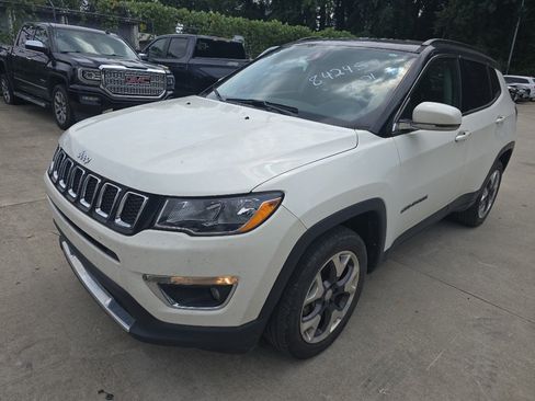 Used 2019 Jeep Compass Limited w/ Safety & Security Group AWD/4WD image 1