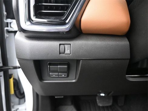 New 2026 GMC Canyon AT4 w/ AT4 Premium Package image 33