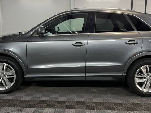 Used 2016 Audi Q3 2.0T Premium Plus w/ Technology Package AWD/4WD image 4