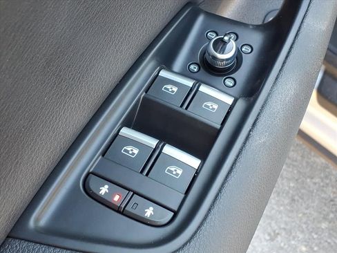 Used 2017 Audi Q7 2.0T Premium Plus image 13