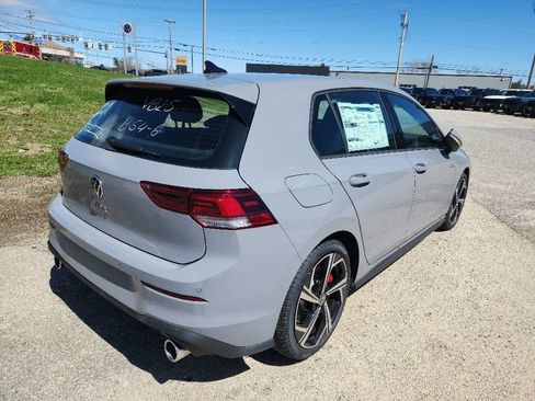 New 2026 Volkswagen GTI SE FWD image 7