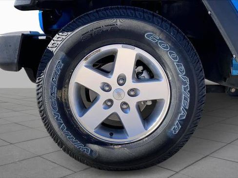 Certified 2015 Jeep Wrangler Sport w/ Quick Order Package 24S image 9