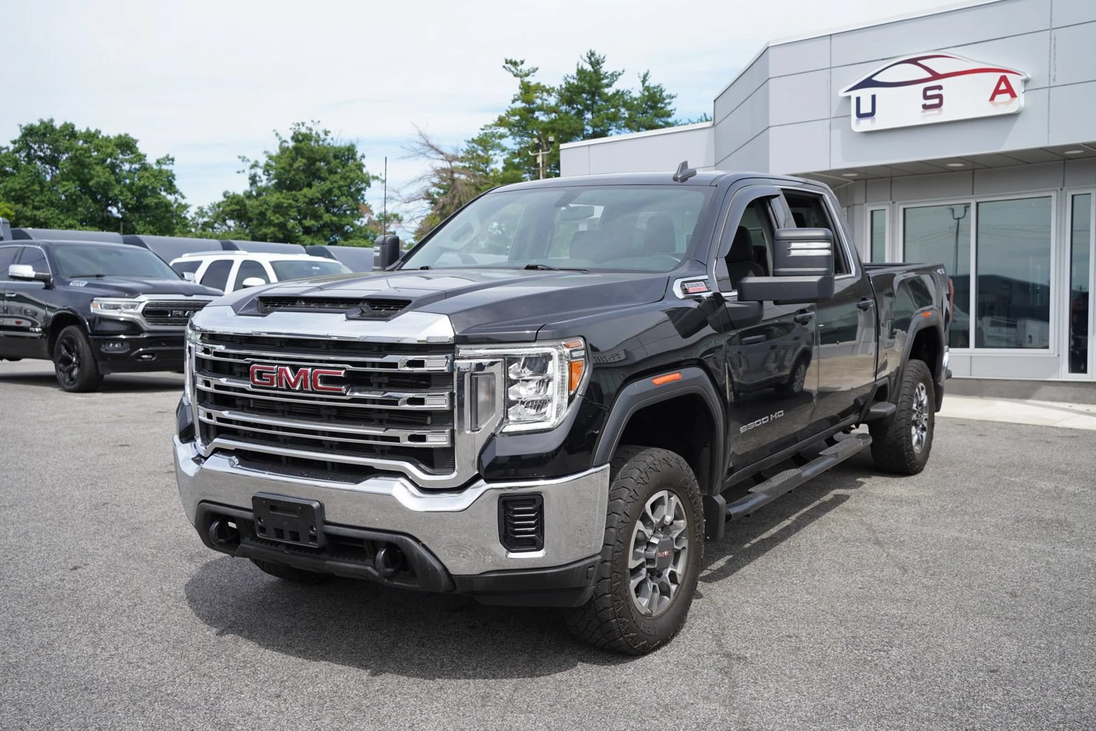 Used 2023 GMC Sierra 2500 SLE AWD/4WD image 5