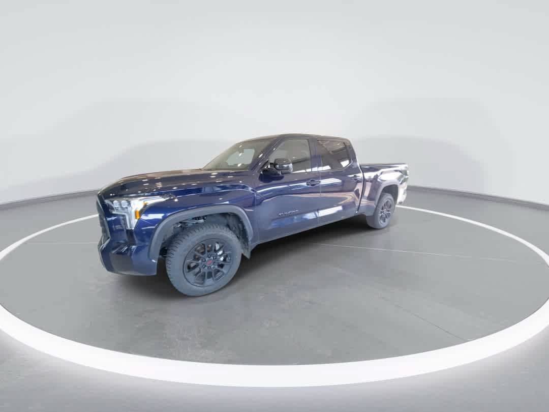 Used 2024 Toyota Tundra Limited w/ TRD Off-Road Package AWD/4WD image 4