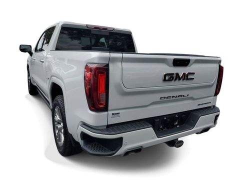 Used 2022 GMC Sierra 1500 Denali AWD/4WD image 3