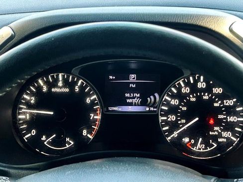 Used 2019 Nissan Pathfinder Platinum w/ Cargo Package image 20