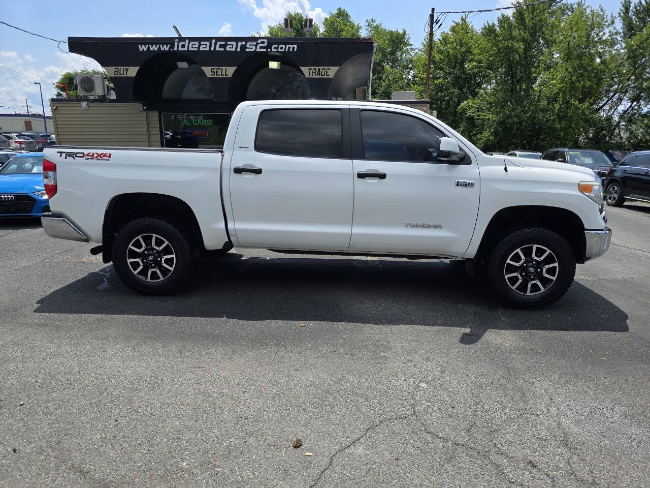 Used 2014 Toyota Tundra SR5 w/ TRD Off Road Package AWD/4WD image 2