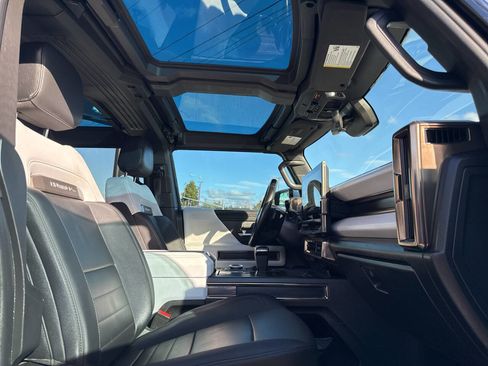 Used 2022 GMC Hummer EV Edition 1 w/ LPO, Illumination Package image 16