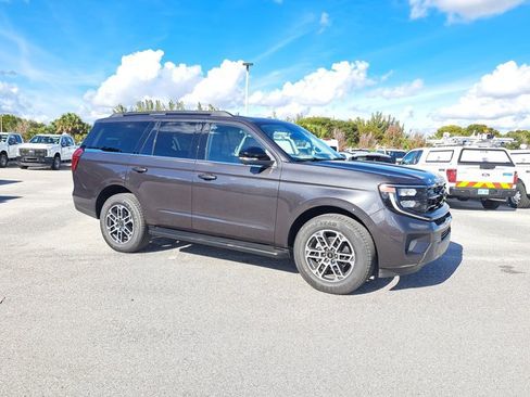 New 2026 Ford Expedition Active RWD image 33