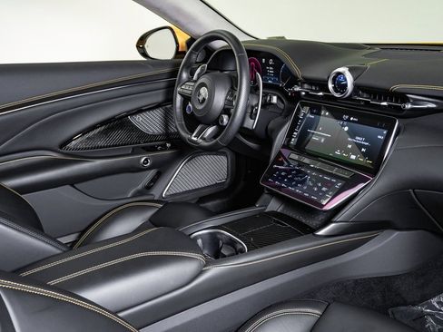 Used 2024 Maserati GranTurismo Trofeo image 15