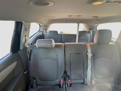 Used 2016 Chevrolet Traverse LS image 26