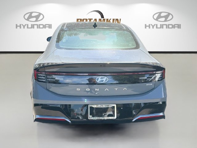 New 2026 Hyundai Sonata SEL FWD image 6