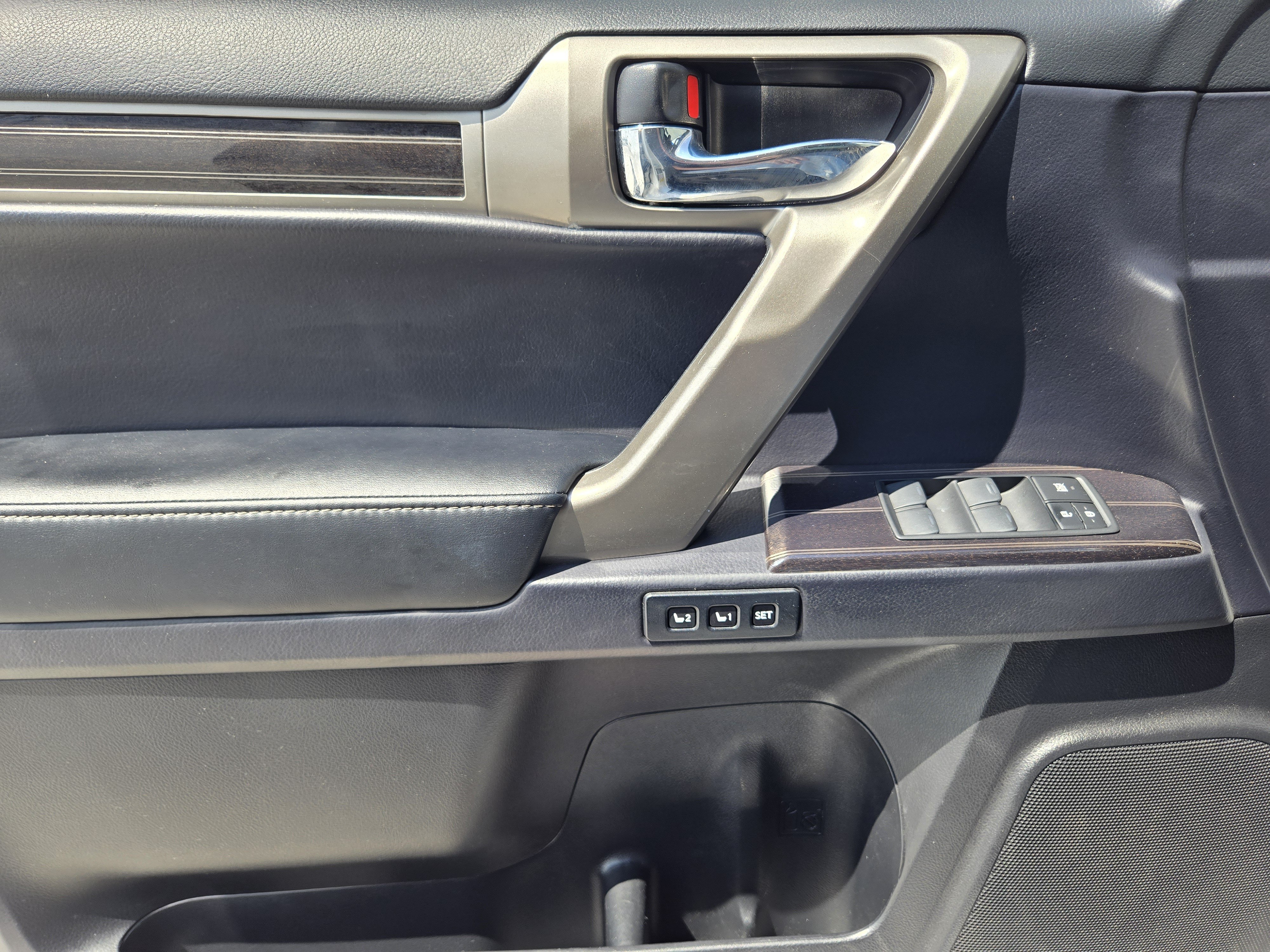 Used 2020 Lexus GX 460 Premium AWD/4WD image 24