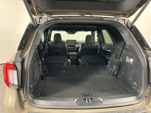Used 2026 Ford Explorer ST w/ Sun And Sound Package AWD/4WD image 36