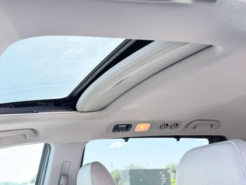 Used 2016 Honda Odyssey EX-L image 25