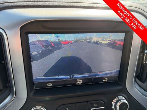 Used 2021 GMC Sierra 1500 SLT AWD/4WD image 25
