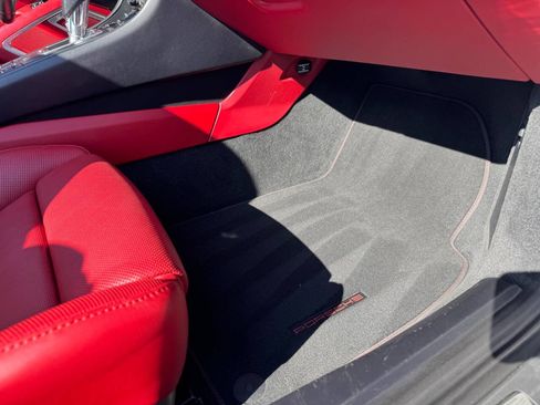 Used 2015 Porsche 911 Turbo S image 72