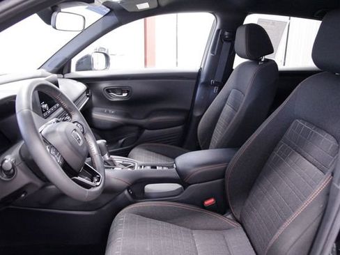 Certified 2024 Honda HR-V Sport image 15