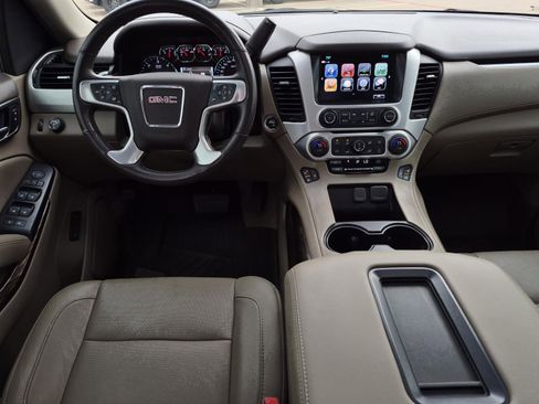 Certified 2018 GMC Yukon SLT w/ Open Road Package RWD image 20
